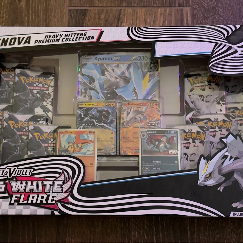 Pokemon Unova Heavy Hitters Collection - Black and White - Picture 1 of 2